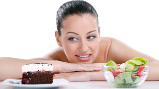 El cerebro se puede entrenar para preferir comida saludable